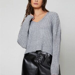 Grey long sleeve sweater
